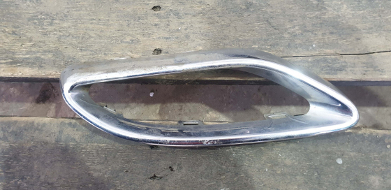 Накладка заднего бампера Mercedes GLS (X166) 15-19 Б/У Оригинал A0008850274