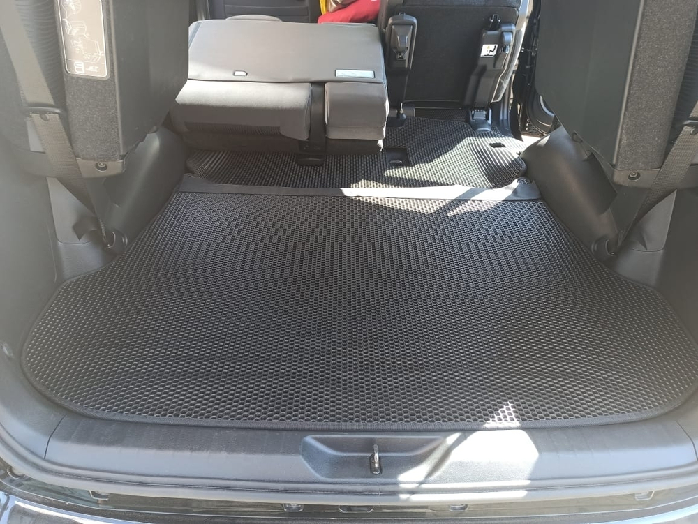 Автоковрики для Toyota Fortuner II (2015-2024)