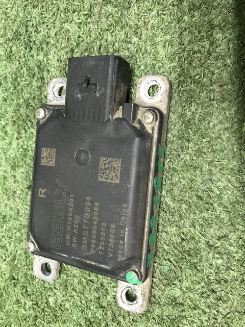 Датчик слепых зон задний Geely Tugella (19-24)