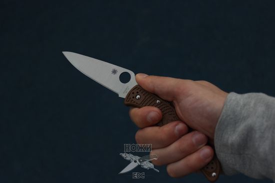 Складной нож Spyderco Endura Flat Ground Brown C10FPBN c клинком из стали VG-10, рукоять FRN