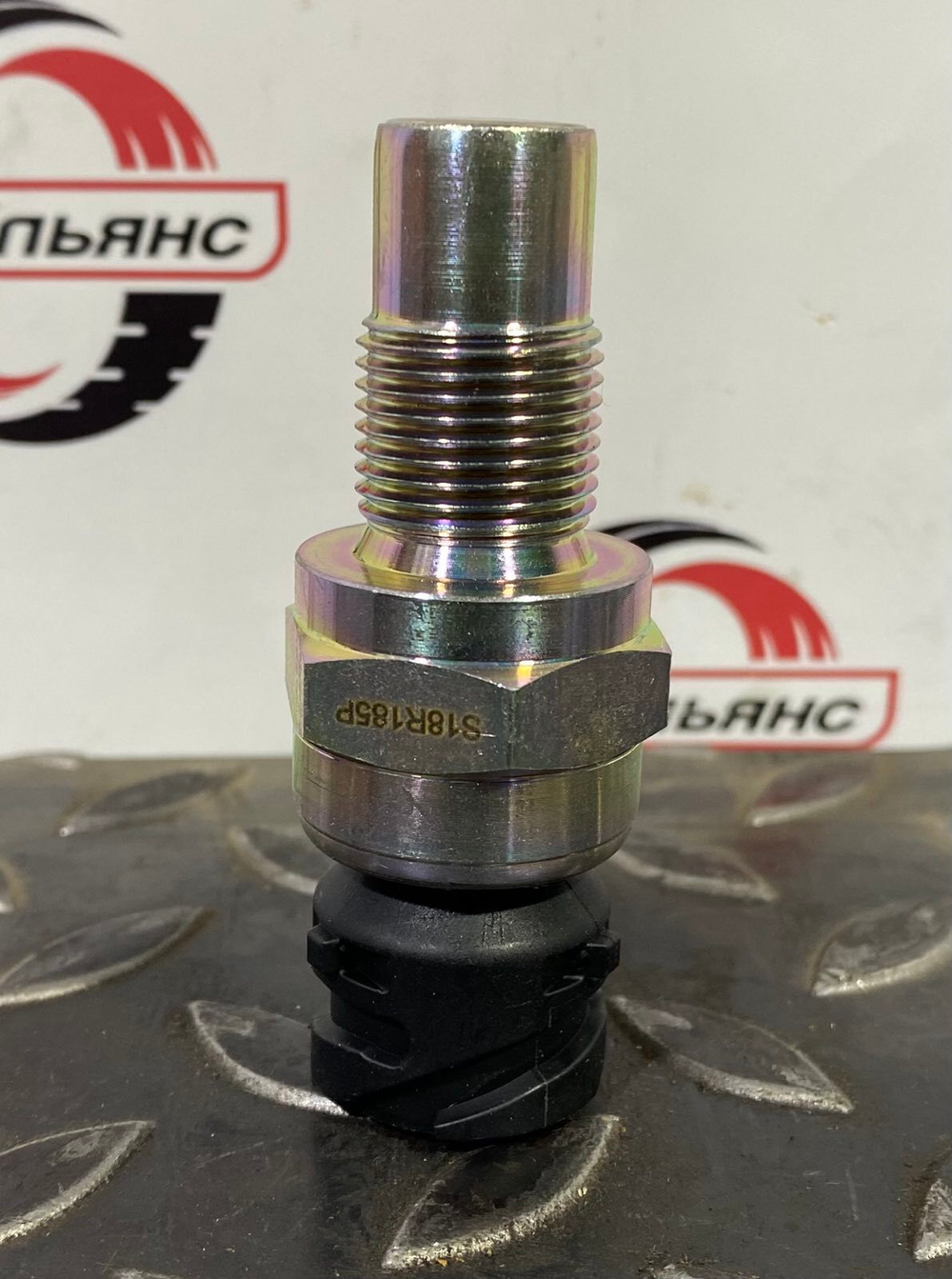 Датчик 11418080