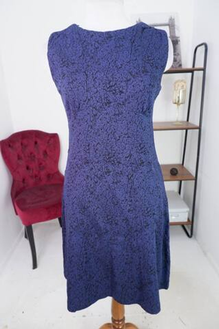 Платье Deerose приталенное, визуально 46 размер