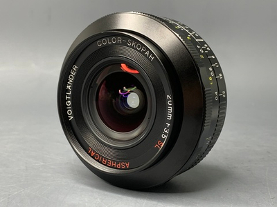 Voigtlander 20mm f/3.5 Color Skopar SL II Canon EF