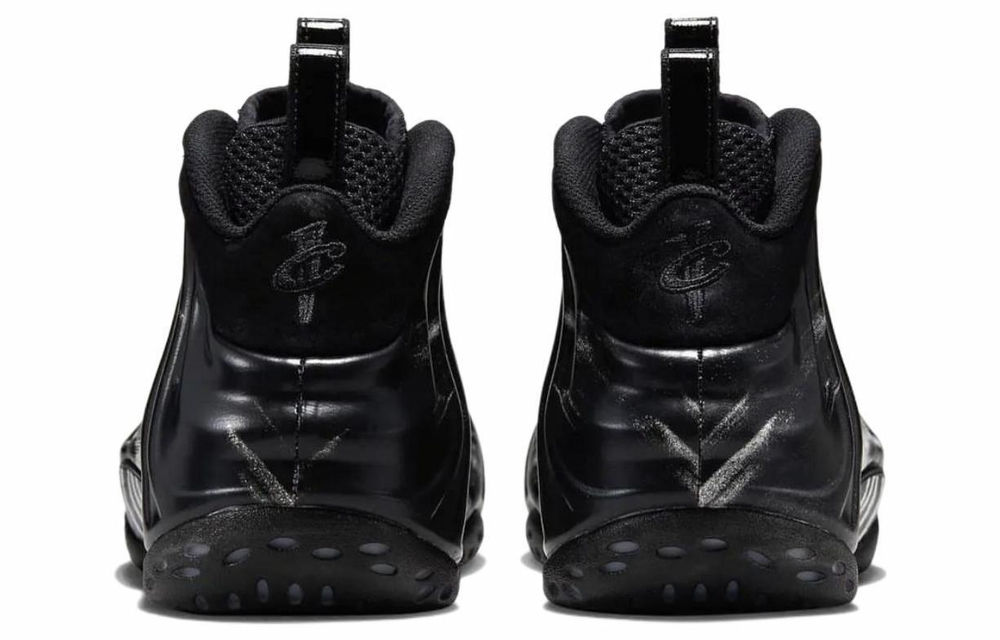 Кроссовки Nike Foamposite One "Black And White"