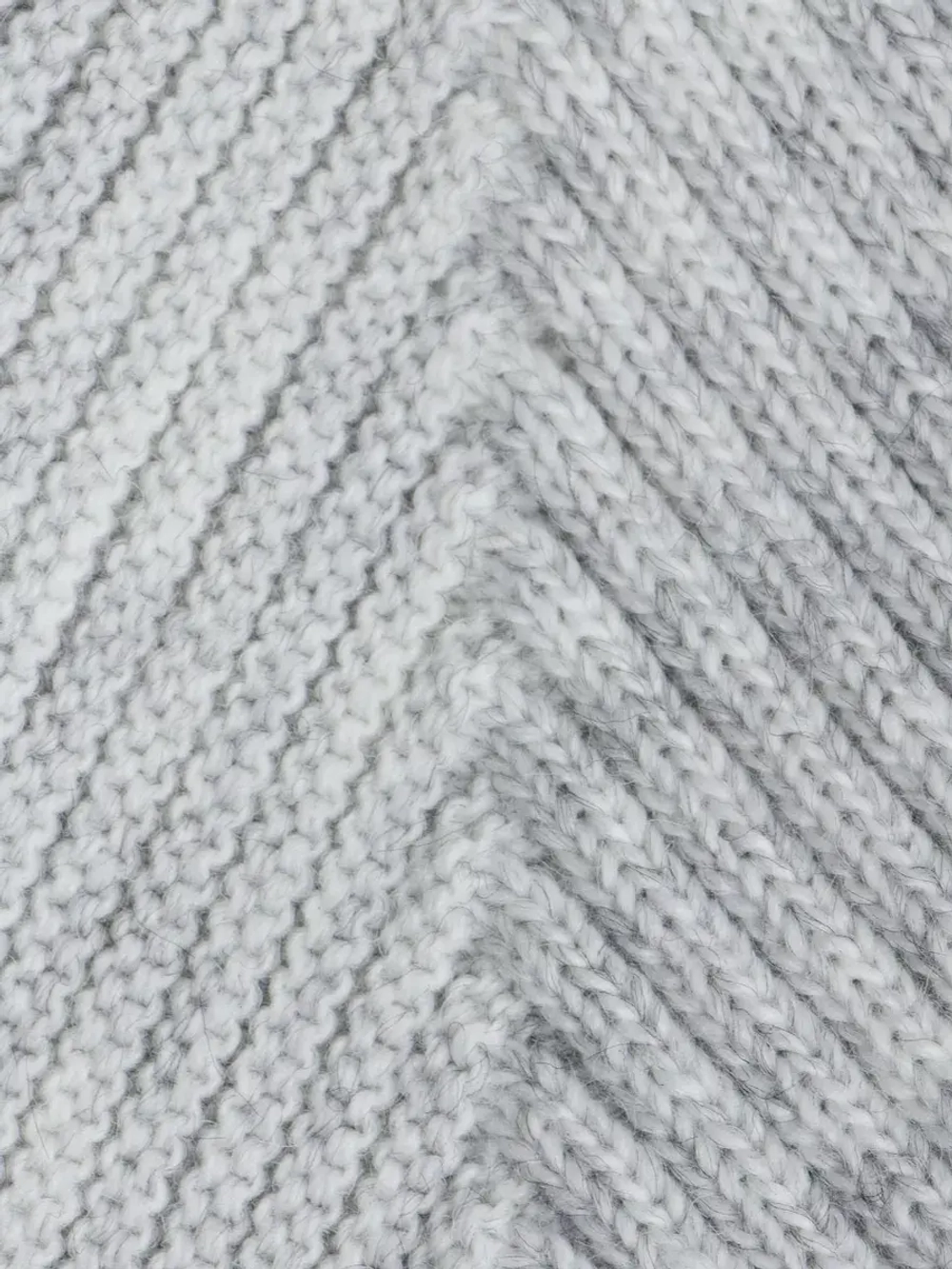 Чепчик детский вязаный на завязках