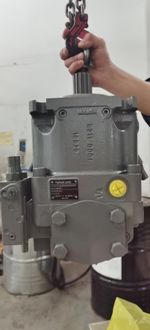 A11VLO260HD1/11R-NSD12K02 - Насос аксиально-поршневой нереверсивный регулируемый с наклонной шайбой для незамкнутой гидросистемы, рабочий объем 260 см3, HD1 = гидравлическое управление по давлению, позитивное управлением ΔP = 10 бар, номинальное давление 350 бар, валS = шлицевой по ANSI B92.1a, проходной вал - K02 = под фланец SAE J744, диаметр 101-2, шлицы 7/8" 13T 16/32DP