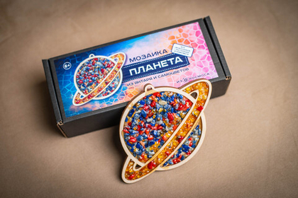 Мозаика из янтаря и самоцветов "Планета"