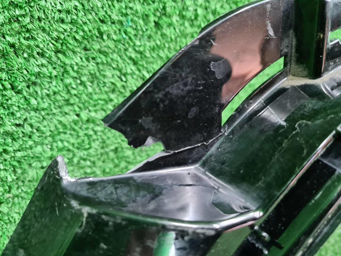 Решетка радиатора Mercedes E C238 (2020-2023)