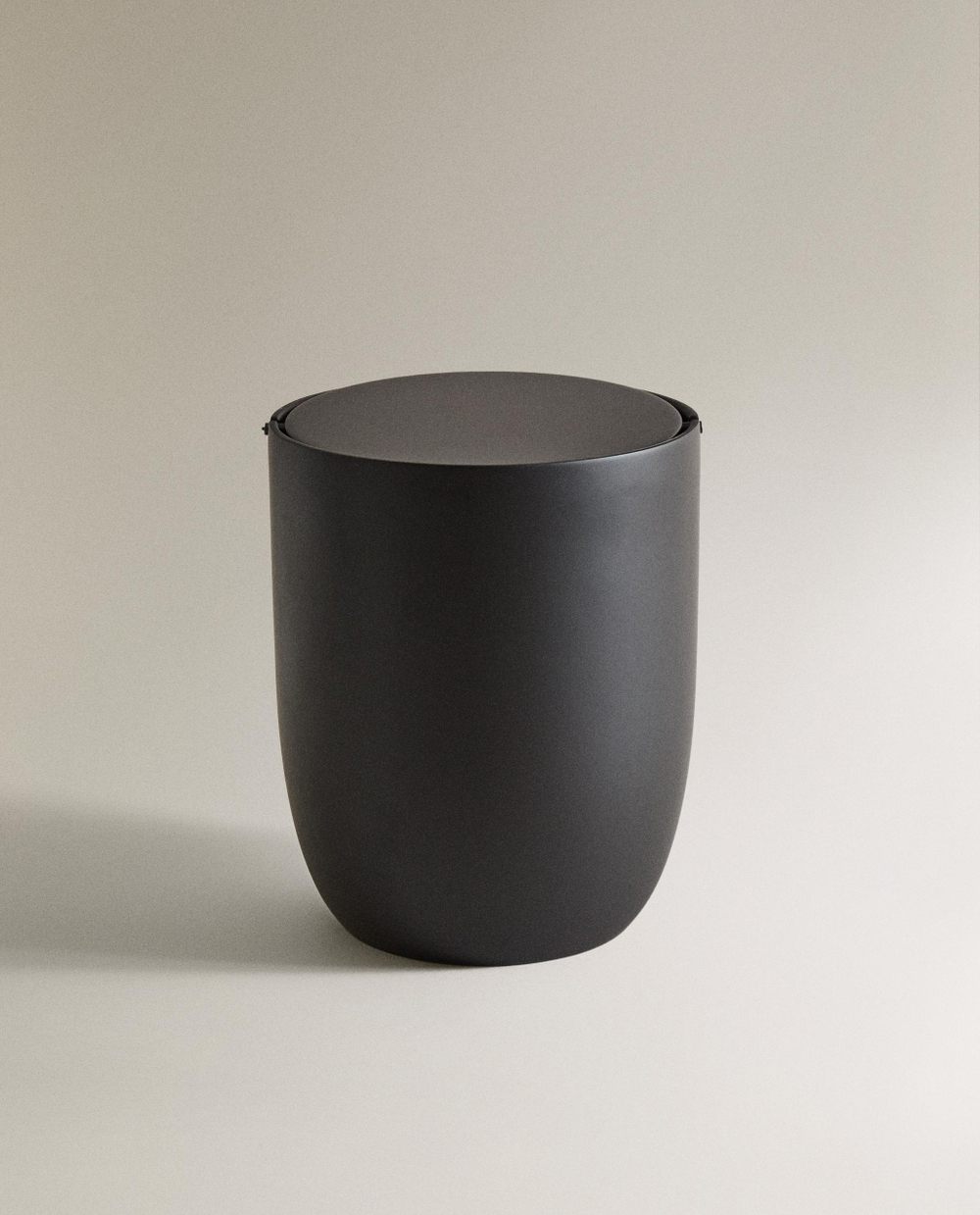 Zara Home ведро для мусора, смола, чёрный · 7531/743