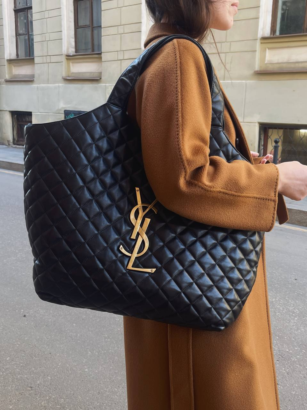 Saint Laurent Icare Maxi Shopping Bag