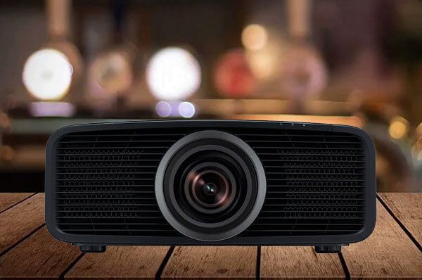 Высокая яркость с DLA-NZ700