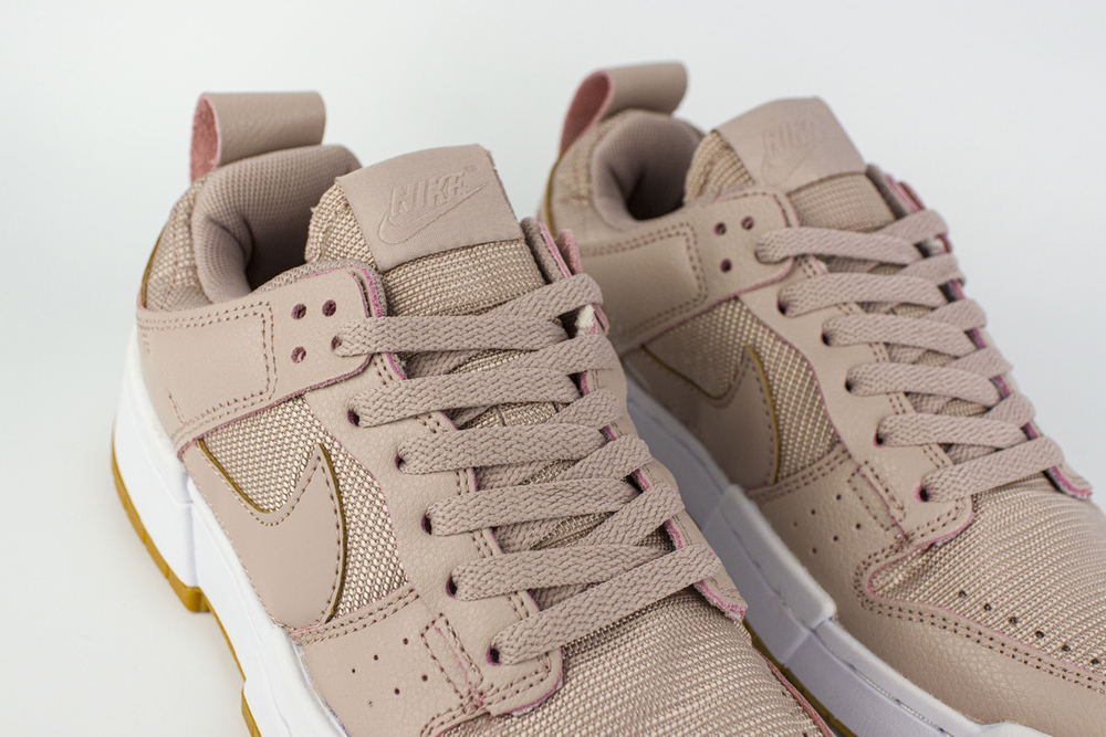 Кроссовки Nike Dunk Wmns Low Disrupt Platinum Violet