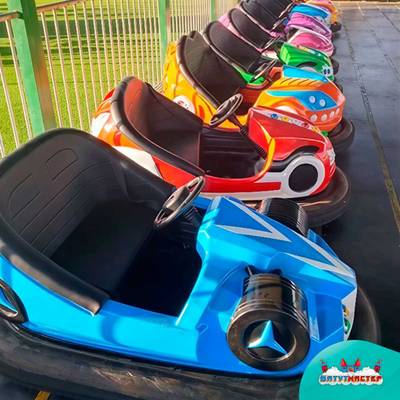 Аттракционная бамперная машинка «Формула» с дистанционным управлением и музыкой