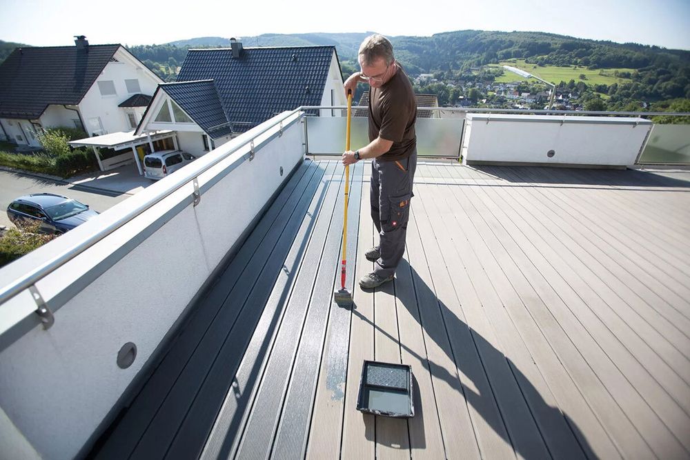 Масло Black Fox WPC Protector для террасной доски ДПК 2,5л (коричневое)