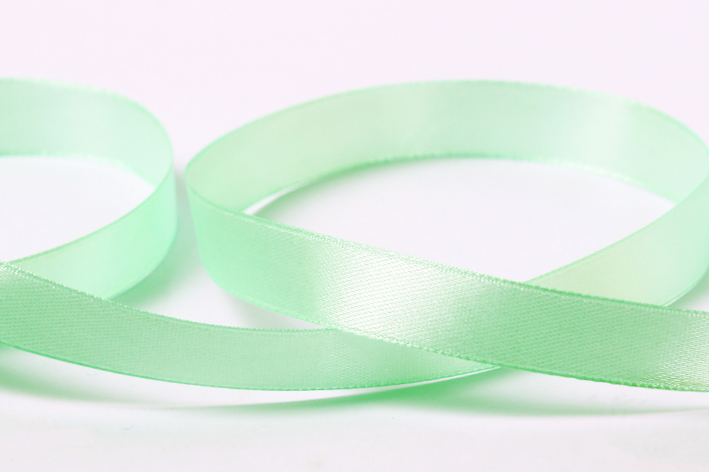 Лента атласная 12 мм "Gamma" №063 св.зеленый