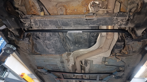 Распорка задняя нижняя Peugeot 207 RC (ПОД ЗАКАЗ)