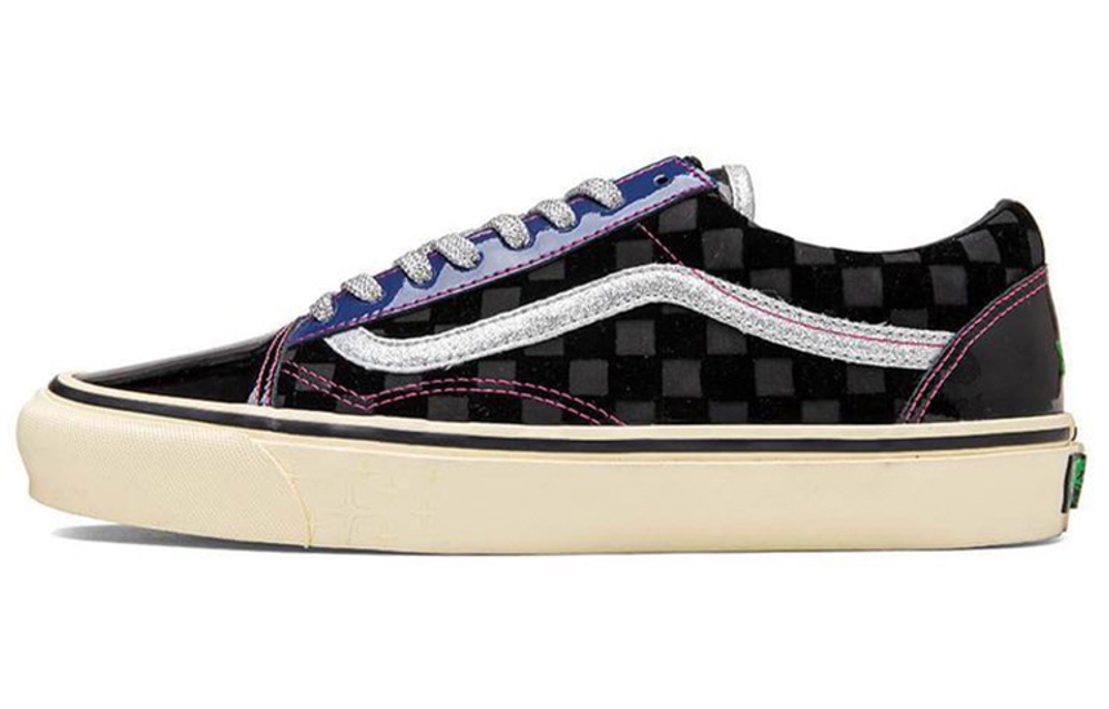 Feature X Vans Old Skool Lx