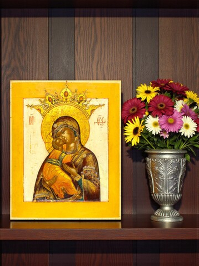 Владимирская икона Божией Матери деревянная на левкасе
