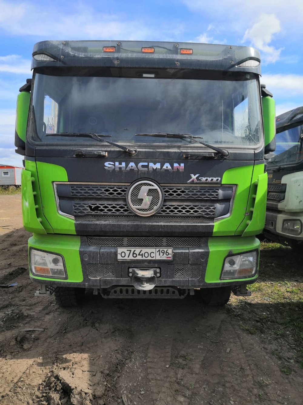 Shacman (Shaanxi) SX* 8x4 Самосвал SX33186V366 (Дизельный, 11,6 л, 423 л.с., МТ)