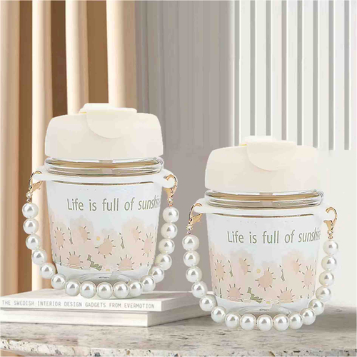 Стакан с ручкой из бусин