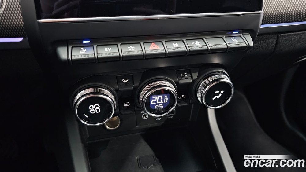Renault Korea (Samsung) XM3 1.6 E-TECH 인스파이어 e-시프터 (05.2023)