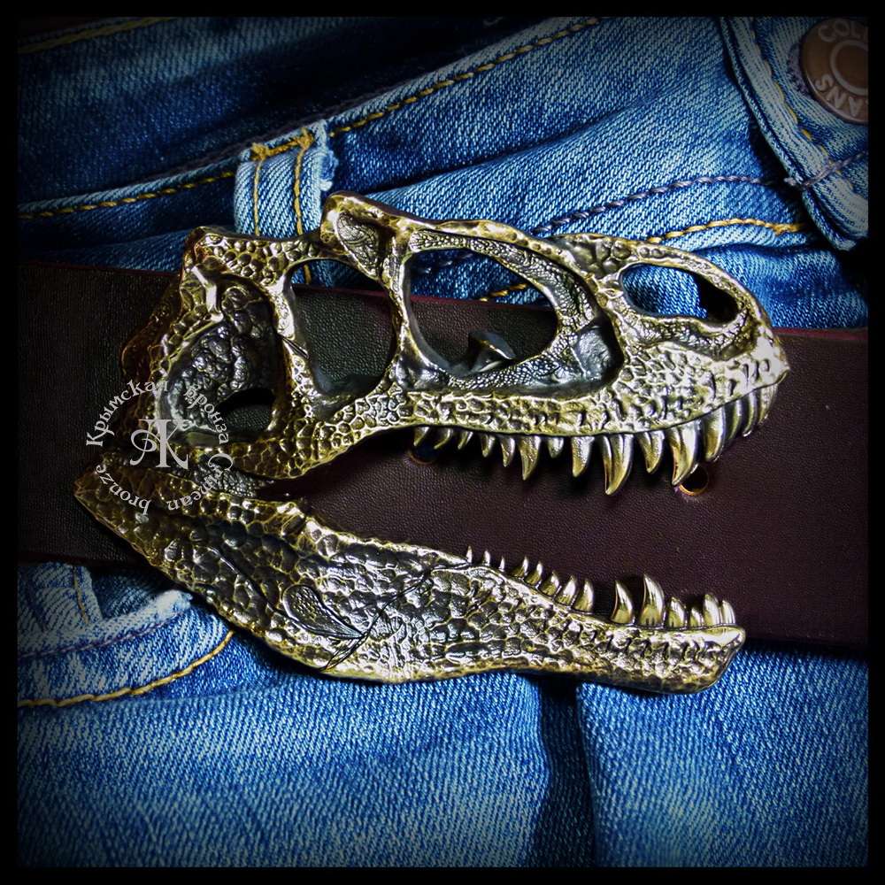Пряжка для ремня "Череп динозавра"