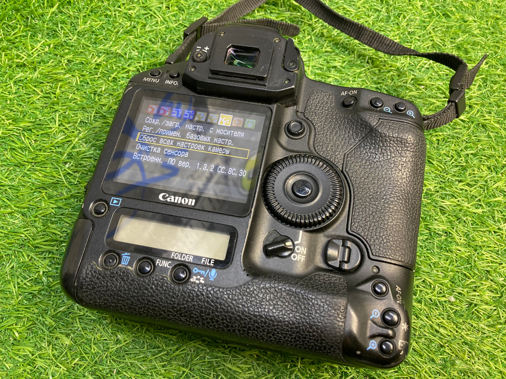 Canon EOS 1D Mark III Покупка/Продажа
