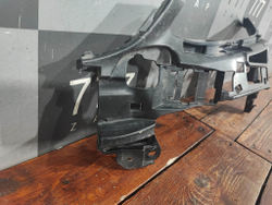 Кронштейн переднего бампера Mercedes C (W205) 14-18 Б/У Оригинал A2058853165