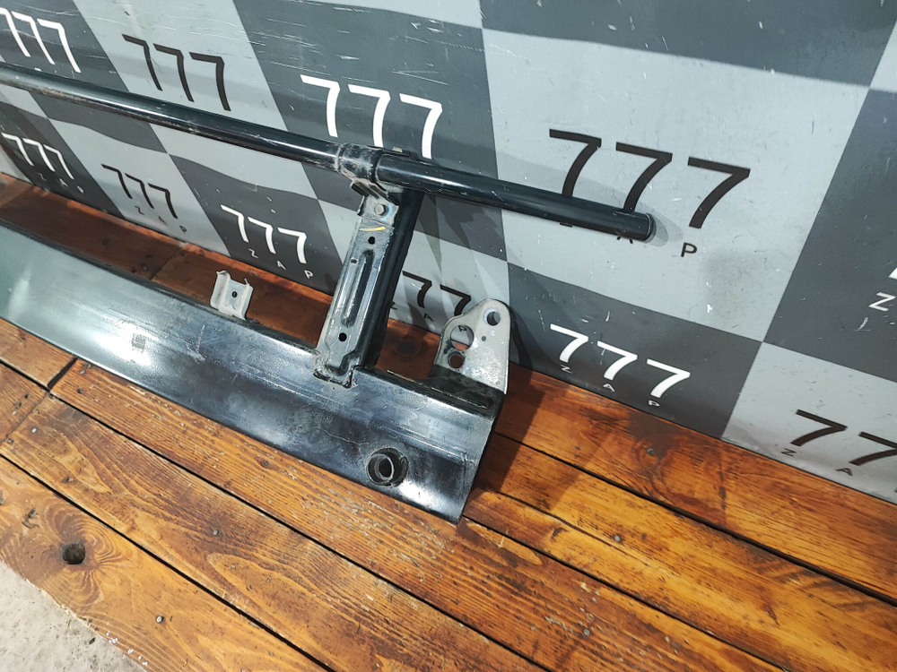 Усилитель переднего бампера Kia Rio 4 (FB) 17-нв Б/У Оригинал 64900H0000