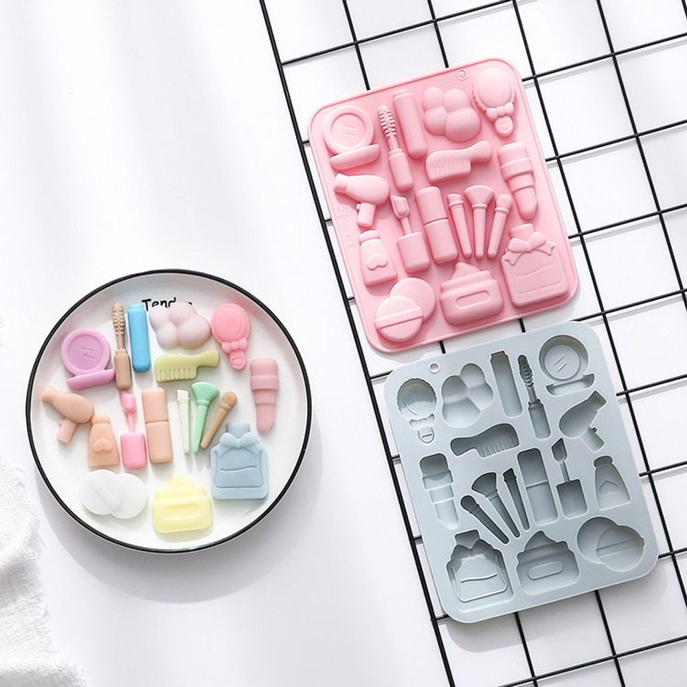 Форма силиконовая «Косметика» 17 ячеек