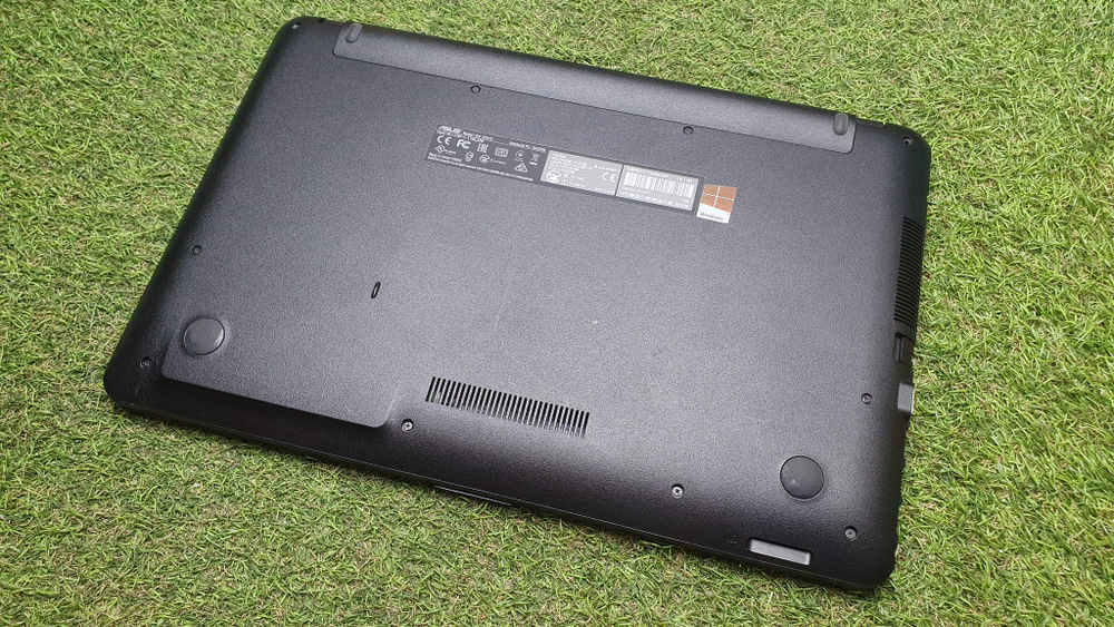 Ноутбук ASUS Pentium/2Gb/X541S X541SA-XX327T /Windows 10