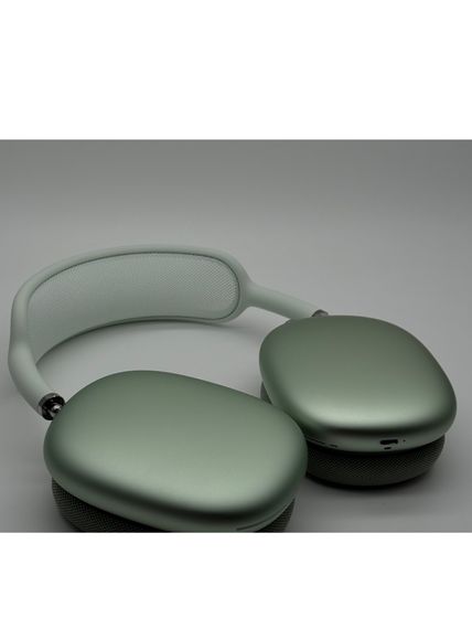 AirPods Max Green