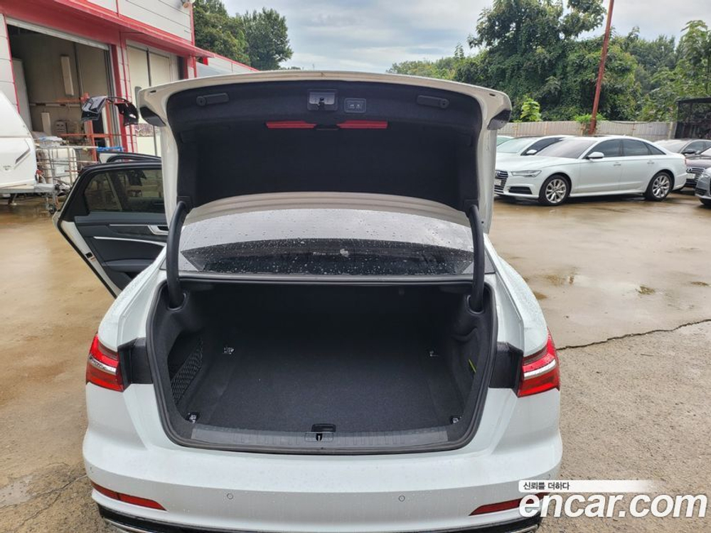 Audi A6 (C8) 40 TDI Premium (03.2023)
