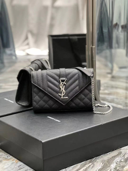 Saint Laurent Envelope Bag 21 cm