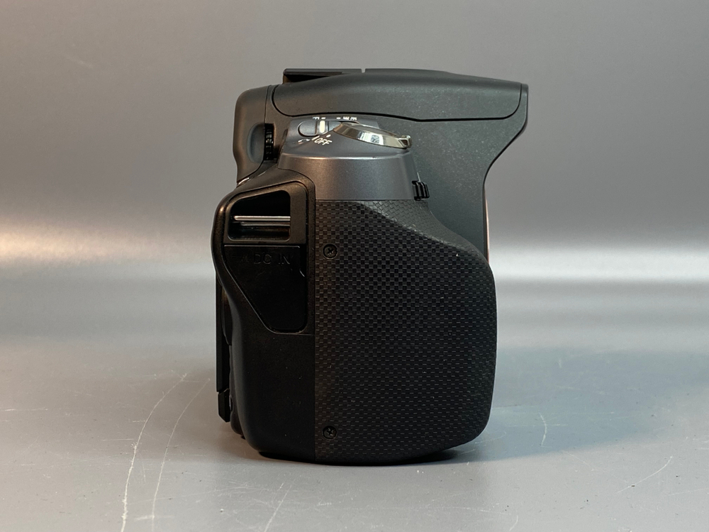 Sony A330 body