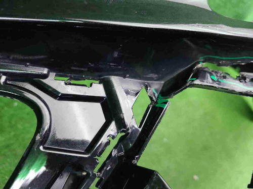 Бампер передний Hongqi HS5 (2019-н.в.)