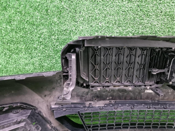 Бампер передний BMW 5er G30 20-23 M-paket В сборе