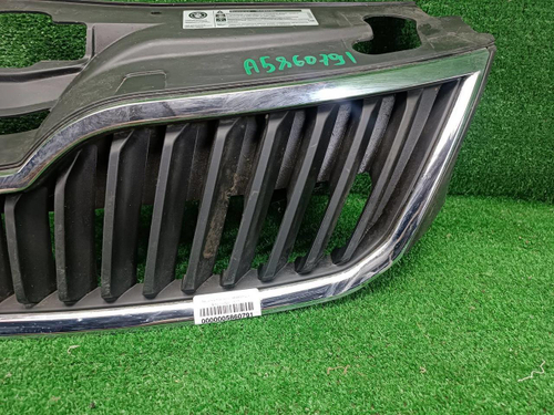 Решетка радиатора Skoda Rapid 1 (2012-2020)