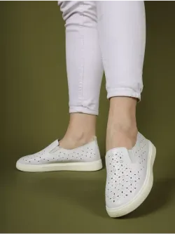 Мокасины летние с перфорацией