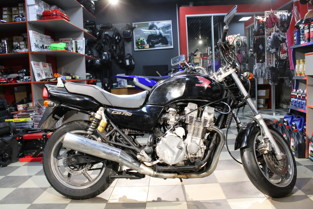 Honda CB750 RC42-1000038