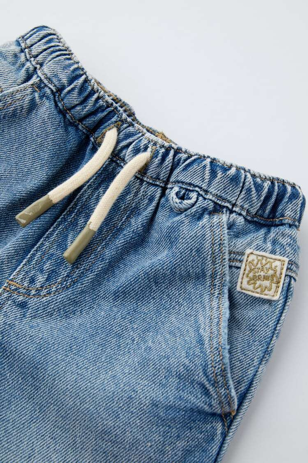 ZARA ДЖИНСЫ-ДЖОГГЕРЫ СО ШНУРКОМ, ВЫЦВЕТШИЙ СИНИЙ