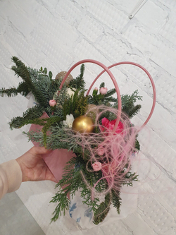 Композиция в сумочке "Нежный аромат праздника "