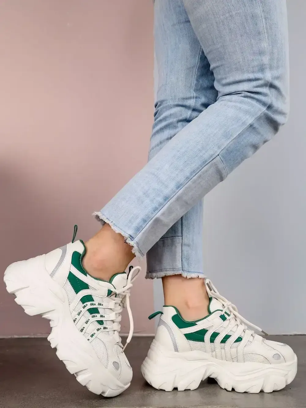 Кроссовки женские натуральная кожа