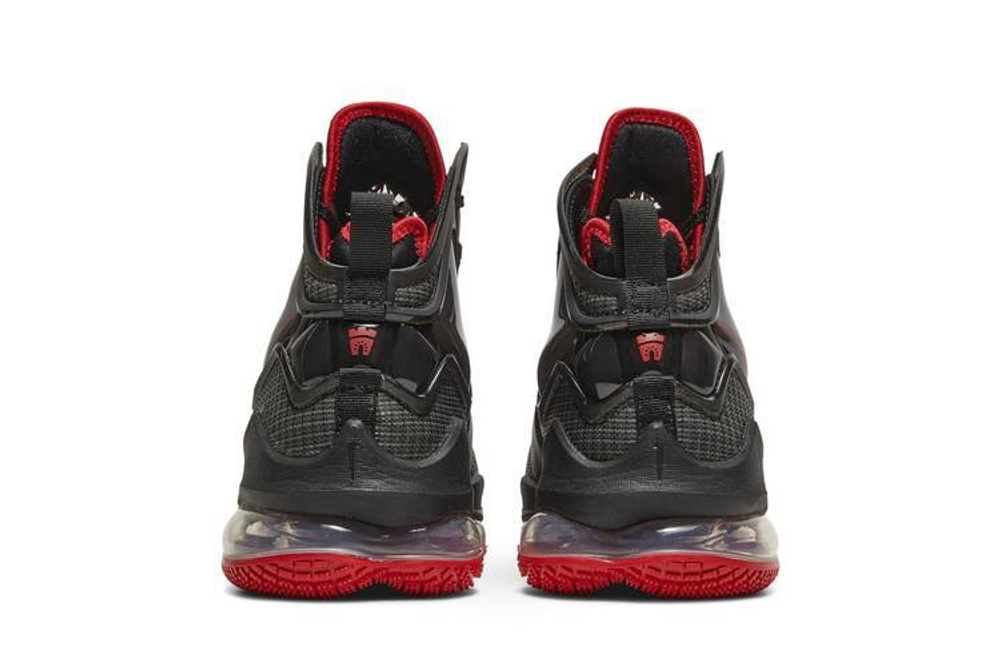 Кроссовки Nike Lebron 19 Ep "Bred" Tpu
