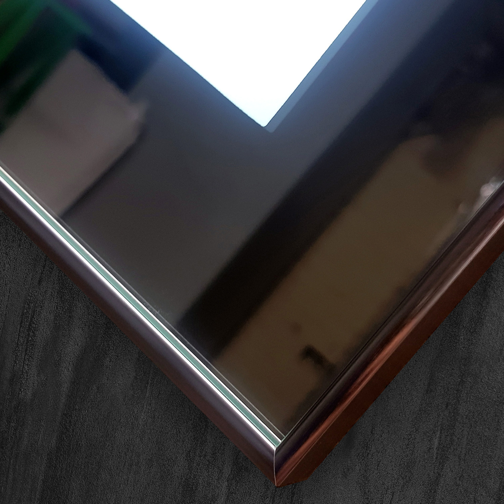 Зеркало с подсветкой Саурон, 60х80 см  (сенсорный выключатель, регулировка яркости, холодный свет 6000К, алюминиевая рама)