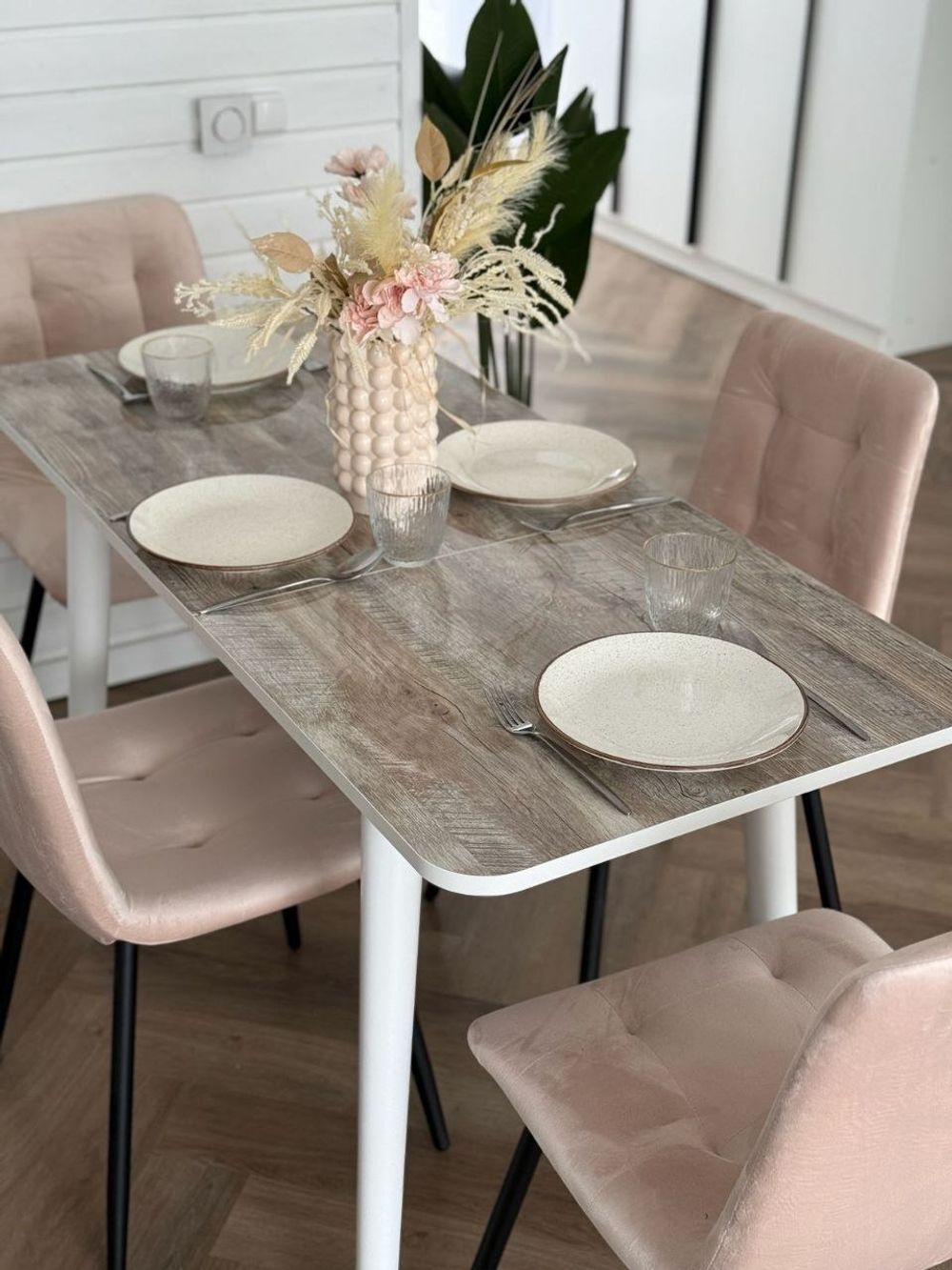 Кухонный раздвижной стол "Аляска" и 4 стула Дублин