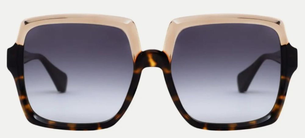 VIVIENNE 2