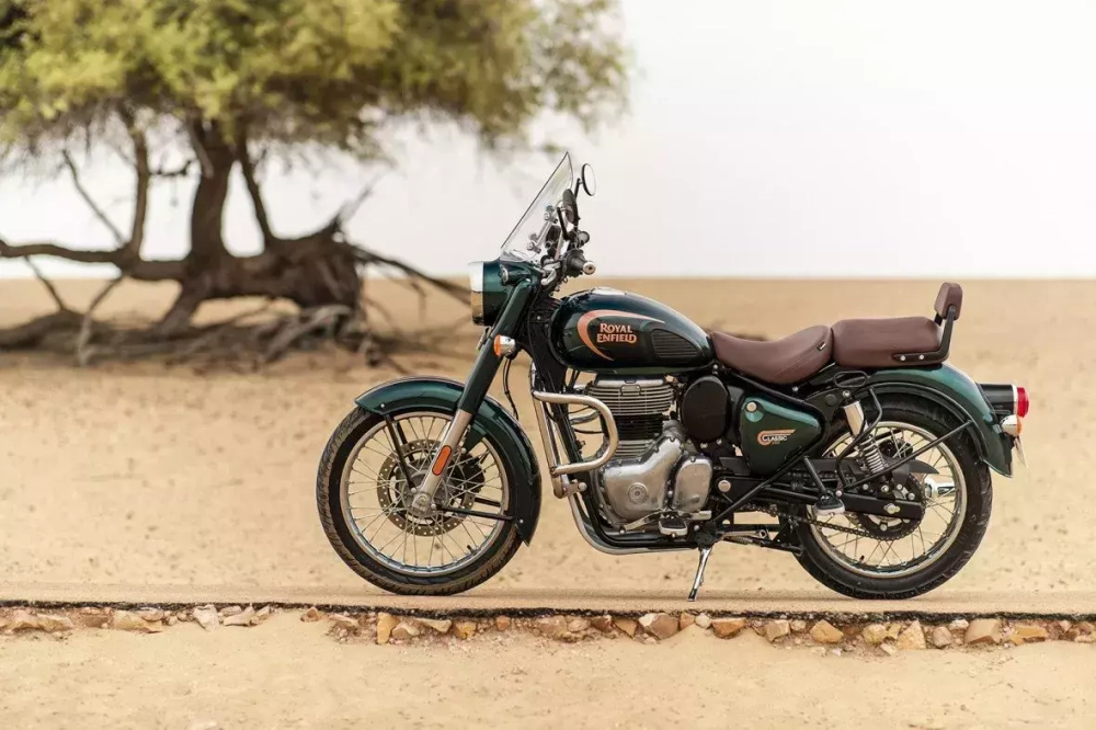 Royal Enfield Classic 350 Halcyon Green 488 000 Royal Enfield
