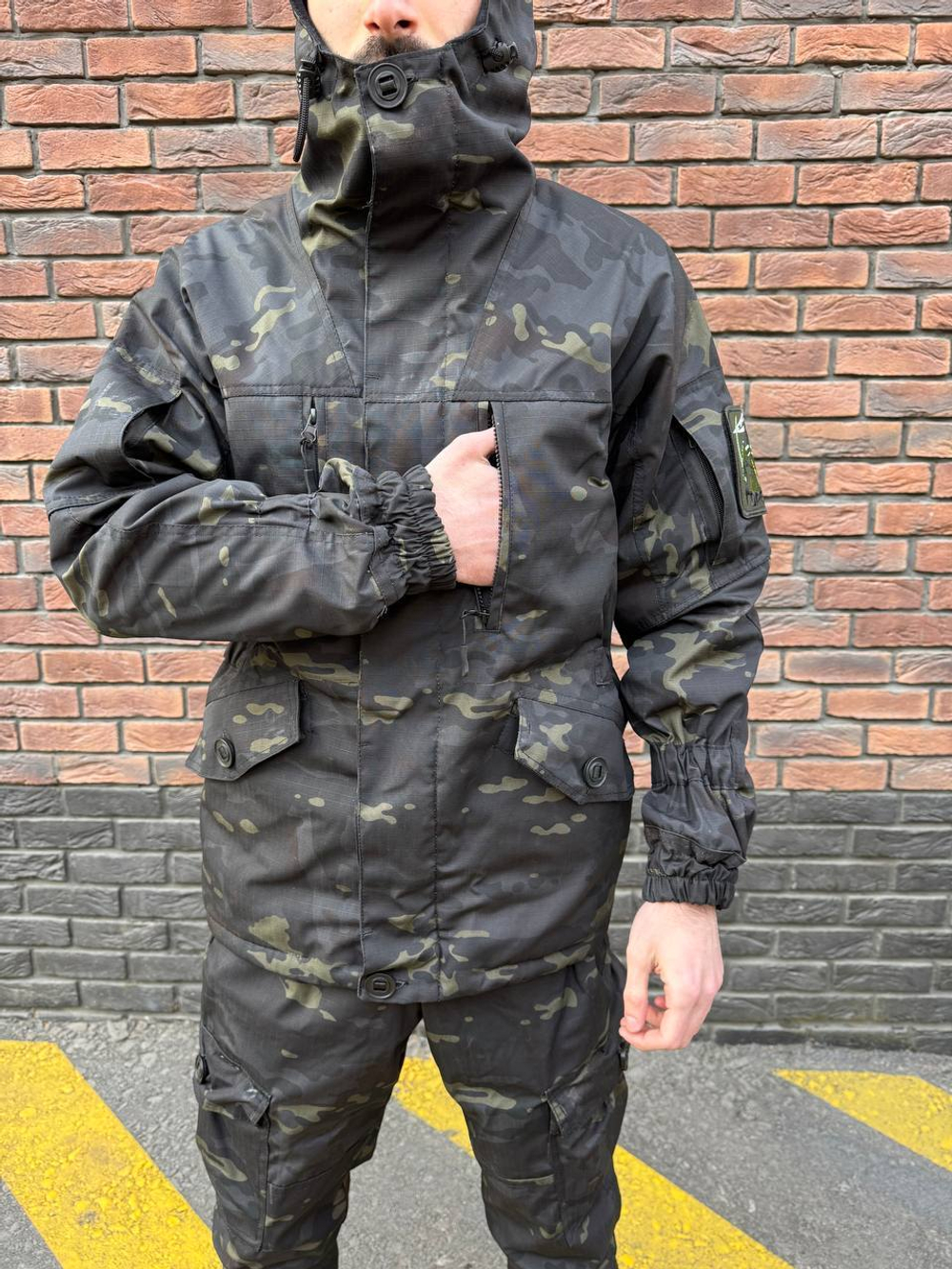 Костюм горка 6 флис / осень-зима / черный мультикам