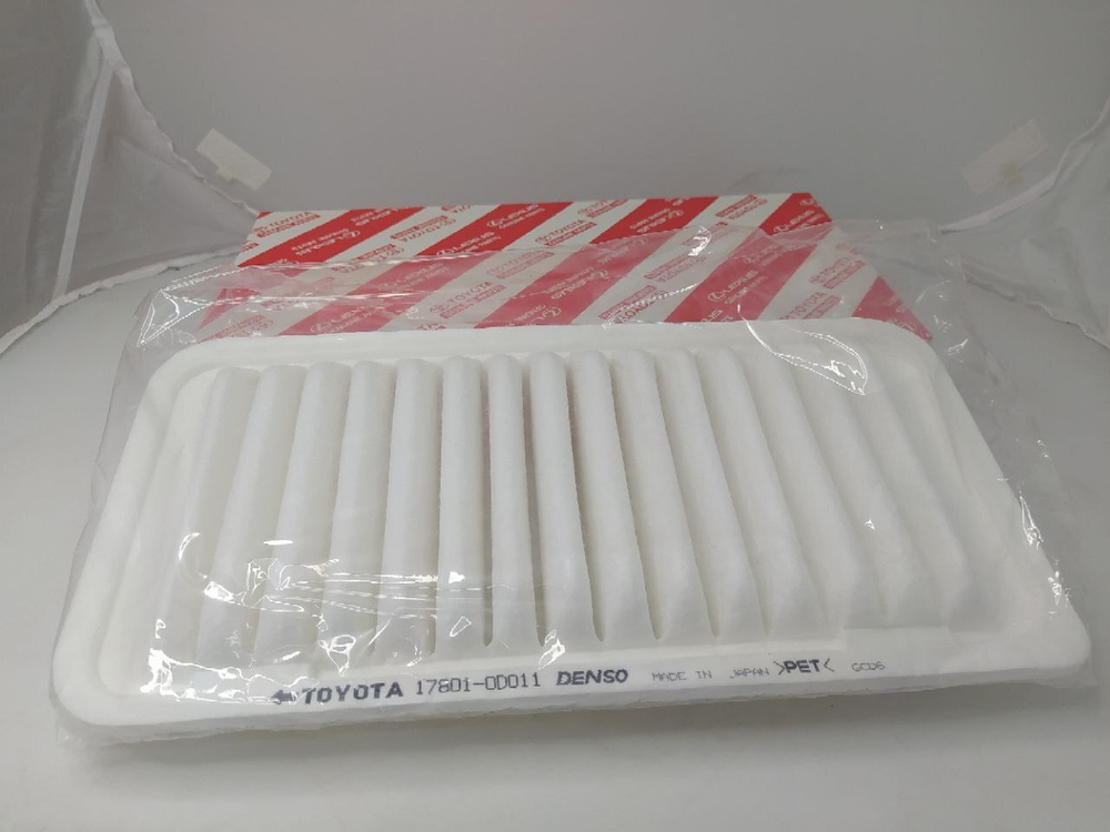 Фильтр воздушный Toyota 178010D011 для Avensis, Corolla